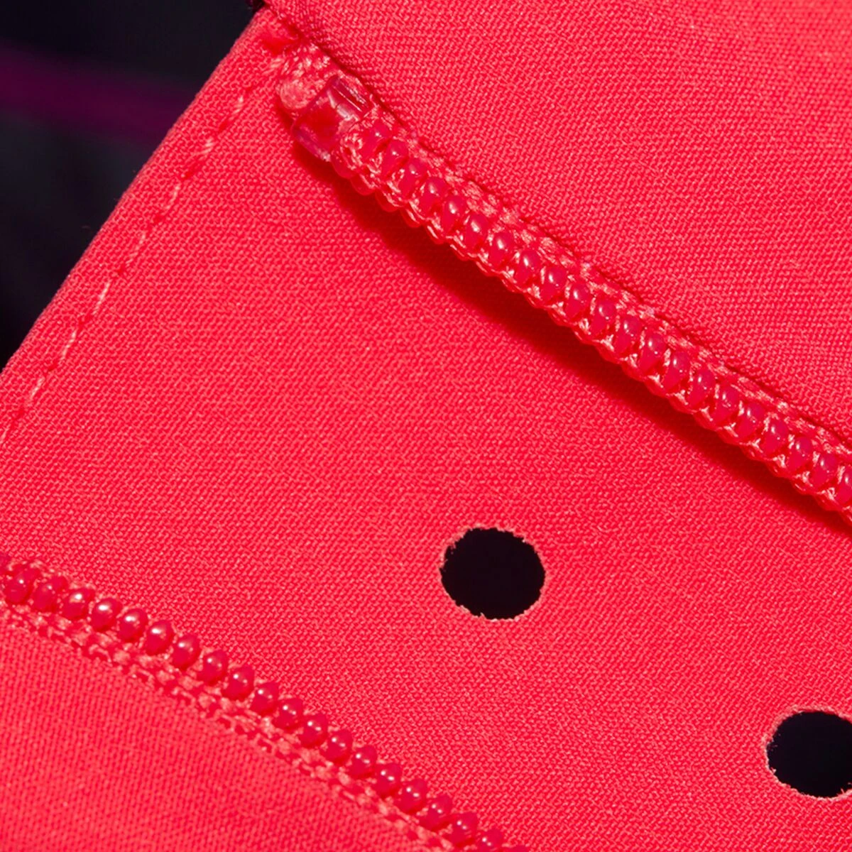 Mammut La Liste HS Thermo Hooded Jacket - Women's 5 Mammut La Liste HS Thermo Hooded Jacket - Women's - Image 3