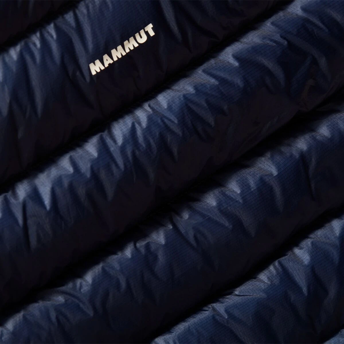 Mammut Taiss IN Hooded Jacket - Women's 3 Mammut Taiss IN Hooded Jacket - Women's