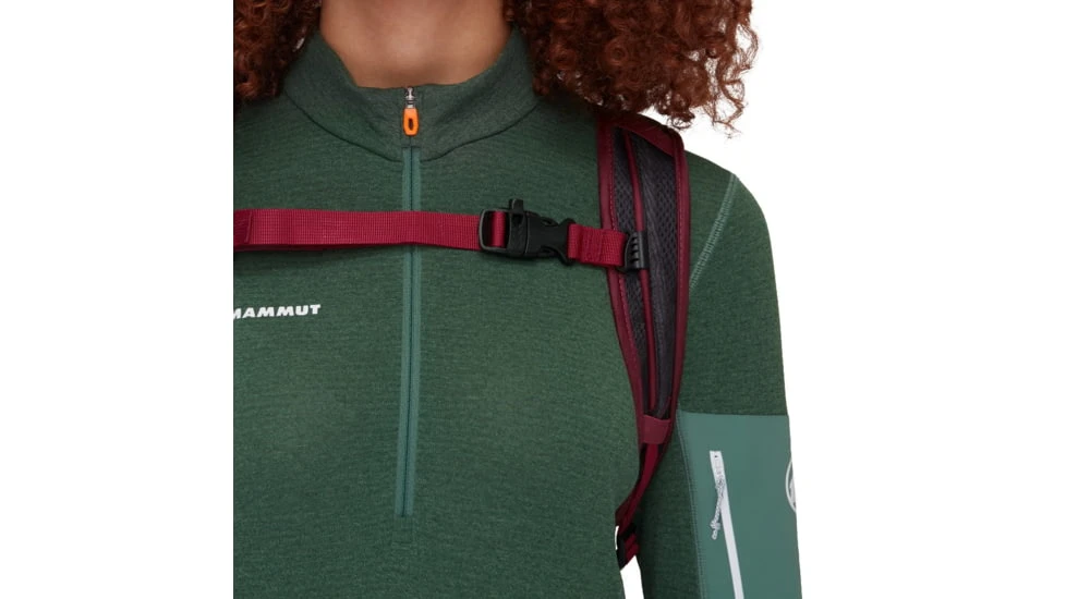 Mammut Neon Light Backpacks 7 Mammut Neon Light Backpacks - Image 5